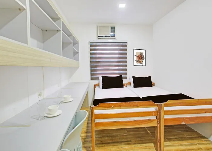 Belvilla College Residences In Belt, Metro 2*